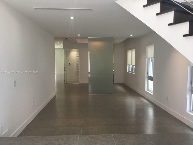 Foto del edificio - 8258 NW 33rd Terrace