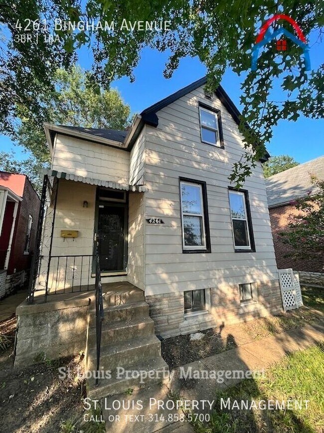 South city charmer with hardwood floors House Rental in St. Louis, MO