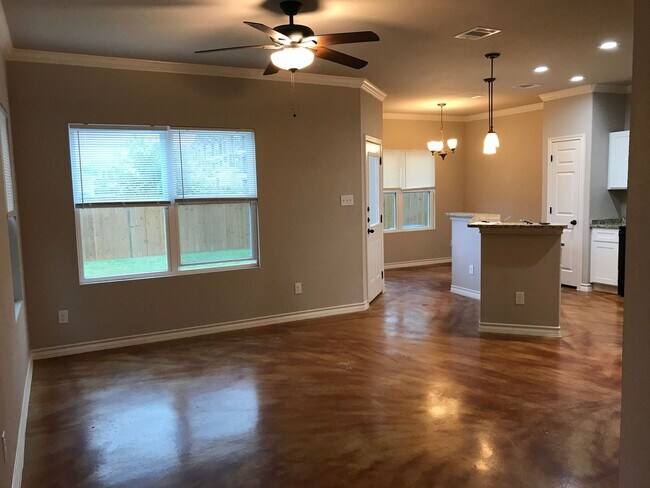 Foto del edificio - Townhome for rent