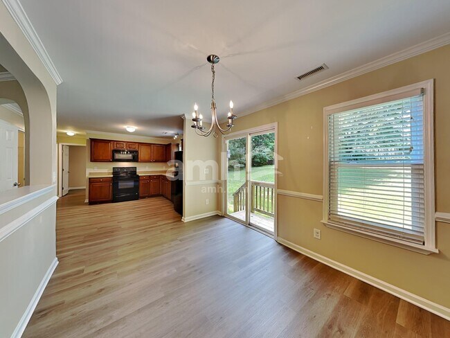 Building Photo - 111 Chadford Pl