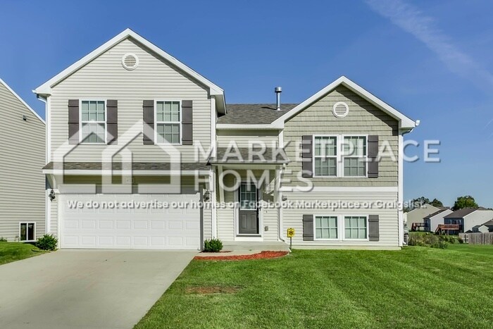 Primary Photo - 4722 Torrington Dr SE