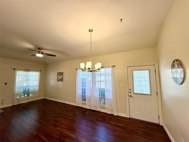 Building Photo - 8703 Weiser Dr
