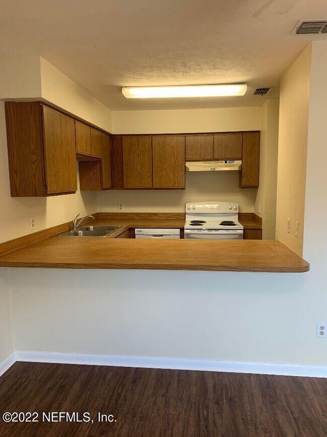 3872 Osprey Cir Unit B, St. Augustine, FL 32086 Room for Rent in St