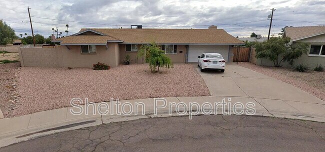 Foto del edificio - 1421 S Roberts Rd