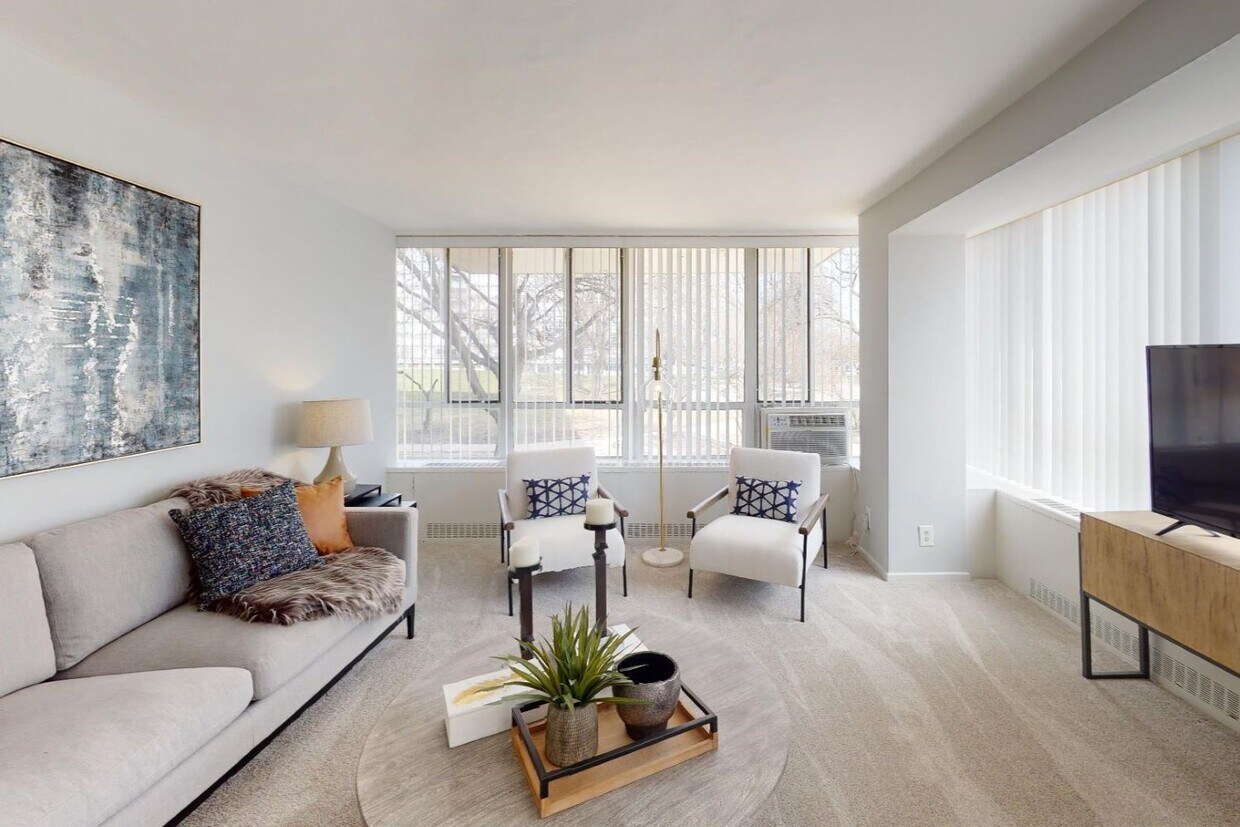 Lake Meadows Apartments in Chicago, IL