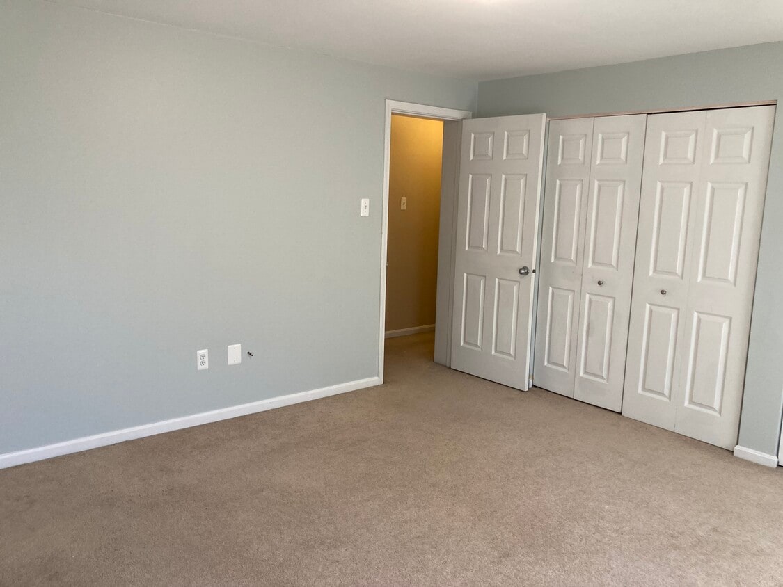 1241 Shore Dr, Edgewater, MD 21037 House Rental in Edgewater, MD