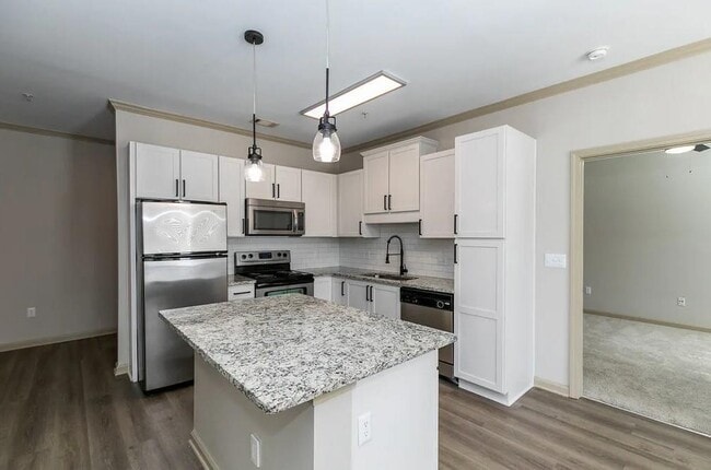 Foto del edificio - 1000 Ashwood Pkwy