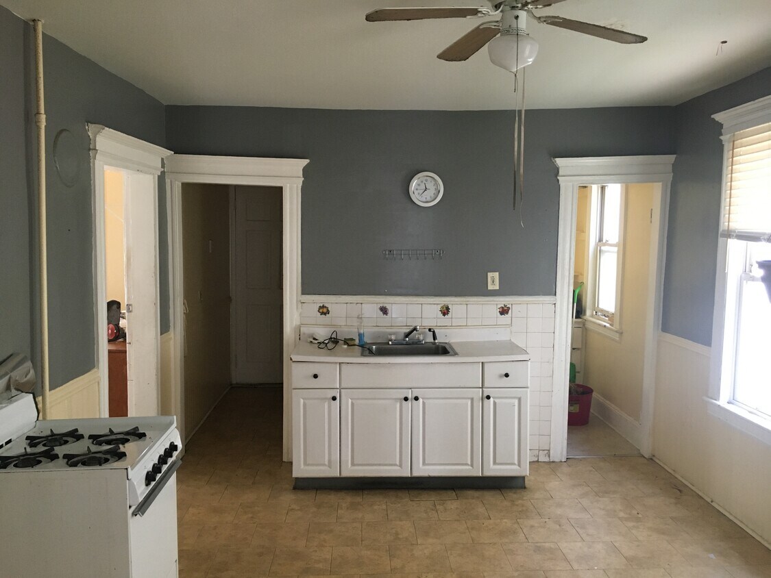 Foto principal - 328 Lenox Ave