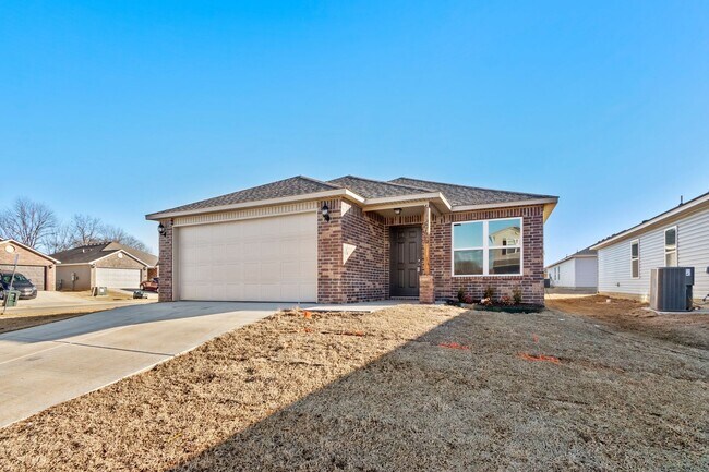 Foto del edificio - Brand new 3 bedroom, 2 bathroom home in Fayetteville, Arkansas