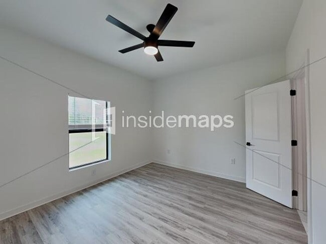 Photo - 1131 Abrams Blvd Townhome