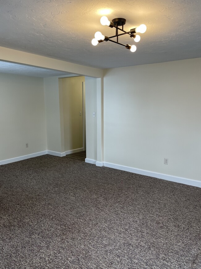 livingroom - 20 Gibbon St
