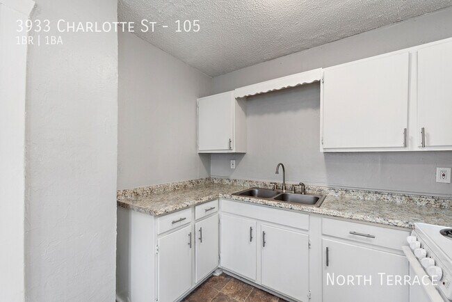 Foto del edificio - 3933 Charlotte St