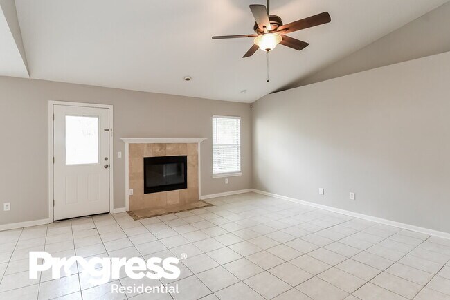 Foto del edificio - 8770 Hammond Forest Dr