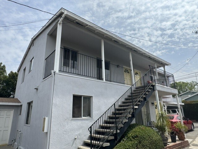 Foto del edificio - 130 N Ivy Ave