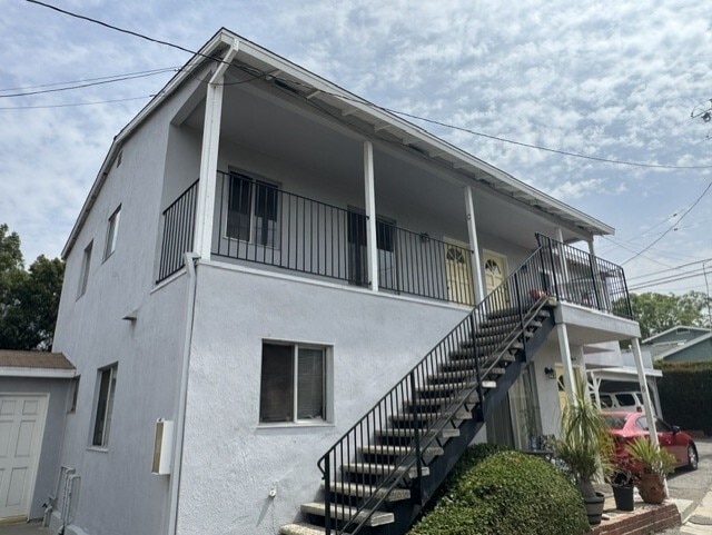 Building Photo - 130 N Ivy Ave