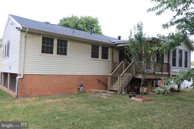 Building Photo - 14709 Batavia Dr