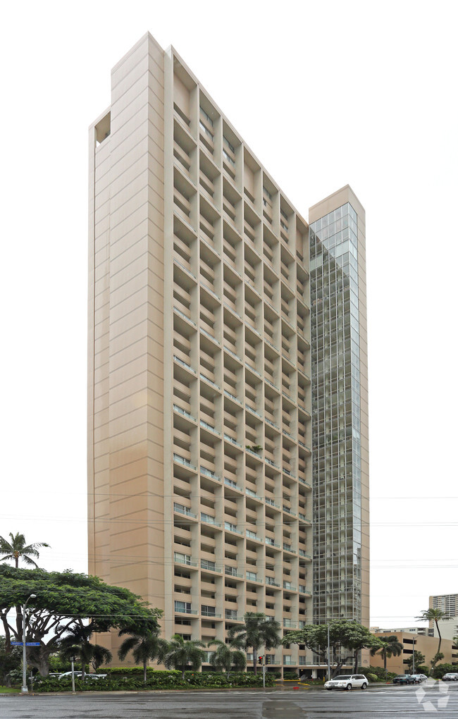 Primary Photo - Ala Wai Plaza Skyrise