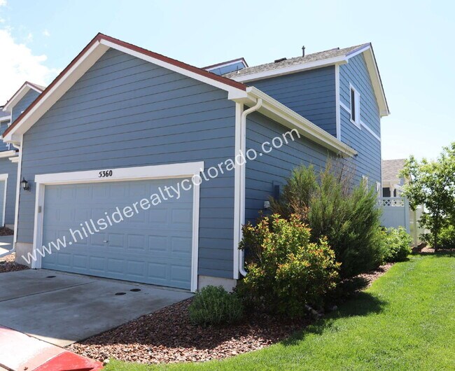 Building Photo - Beautiful 3-Bedroom Townhouse for Rent in Wolf Ranch