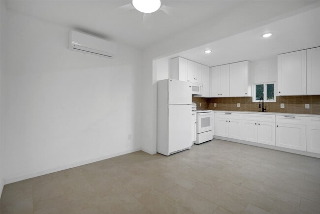 Foto del edificio - 314 County Rd 3570