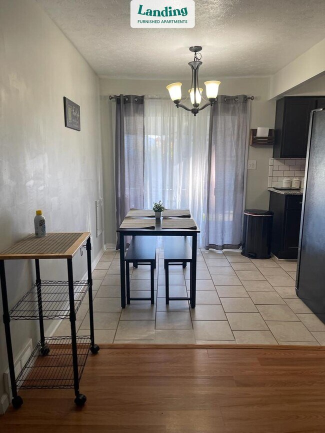 Foto del edificio - 801 Timothy Ln