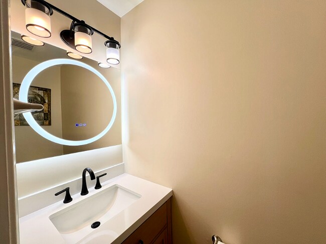 Foto del edificio - 9894 Burke Pond Ct