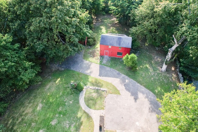 Foto del edificio - 2921 Nichols Ave