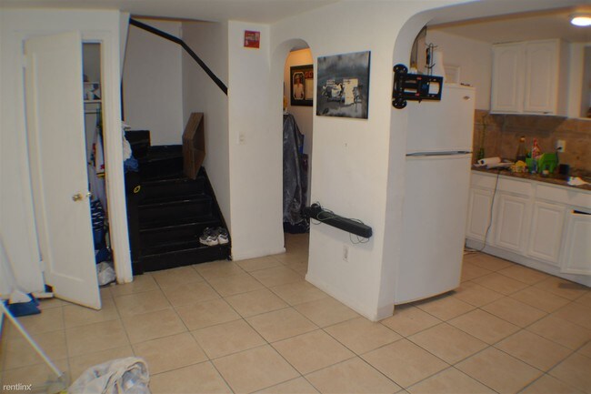 Foto del edificio - 3239 47th St