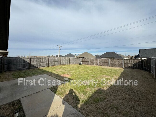 Building Photo - 19804 Serenade Way