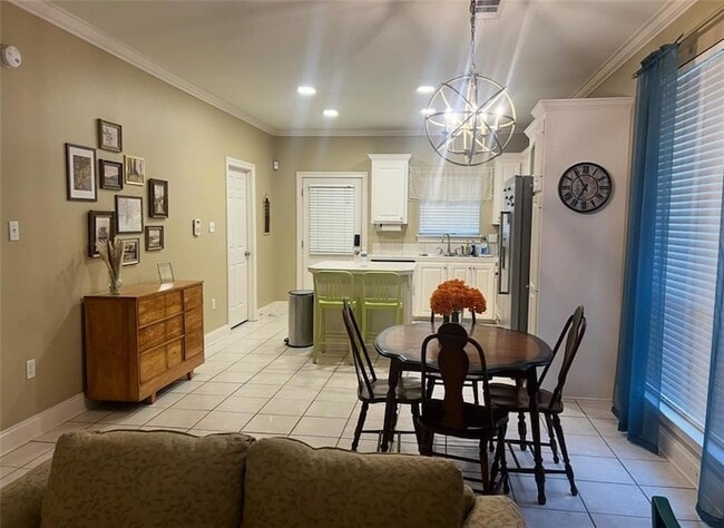 Photo - 5668 Ducros Dr House