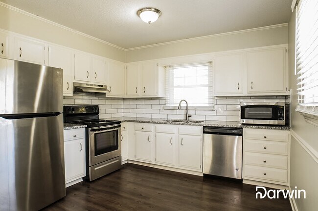 Foto del edificio - 3490 Sally Kirk Road, Winston Salem, NC 27106