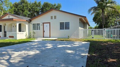 Building Photo - 1068 NW 112th St