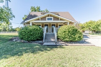 Building Photo - 7595 Falcon Rd