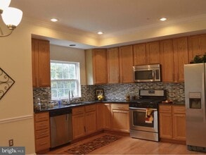 Building Photo - 20914 Rosebay Pl