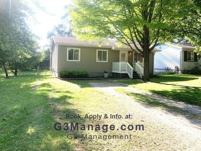 Building Photo - 5052 Walsh Dr