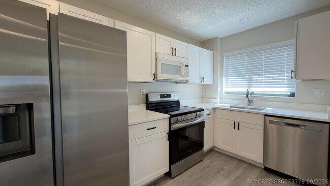 Building Photo - 160 Bella Vista Ct N