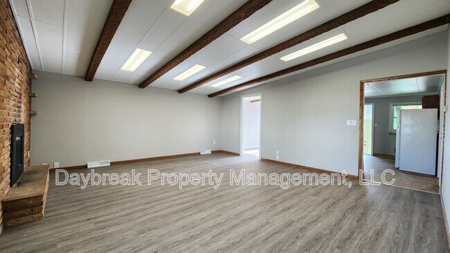 Foto del edificio - 729 14th St N
