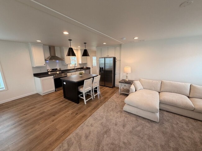 Foto del edificio - Stunning 3 Bed, 2 Bath Home in Medical Lake!