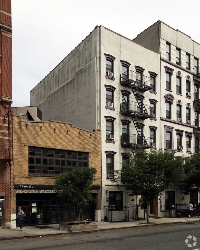Building Photo - 167 E Houston St