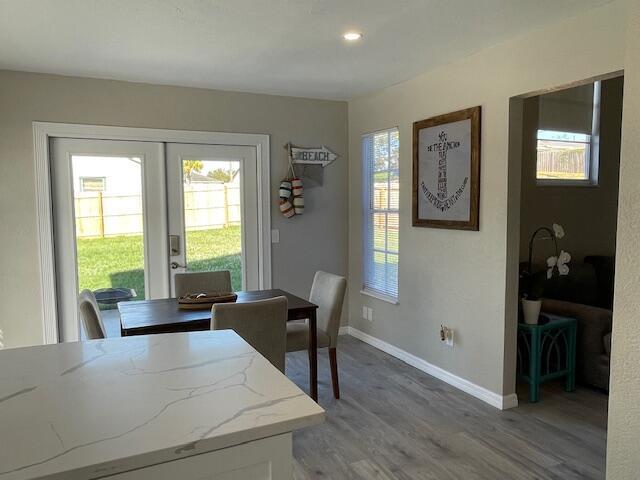 Foto del edificio - 338 15th Ln SW