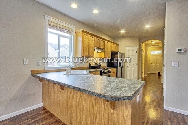 Building Photo - 3 Bed, 2.5 Bath Home in Salmon Creek Area