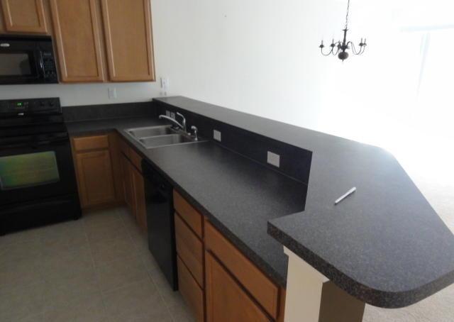 Foto del edificio - Wonderful 2/2.5 in gated community in CROS...