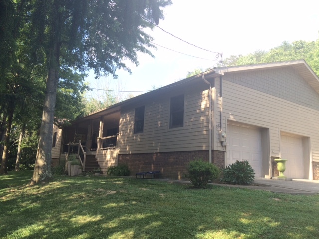 Building Photo - 760 Rocky Step Rd
