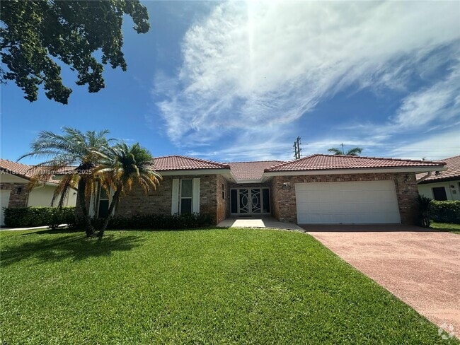 Building Photo - 4205 NW 69th Ter