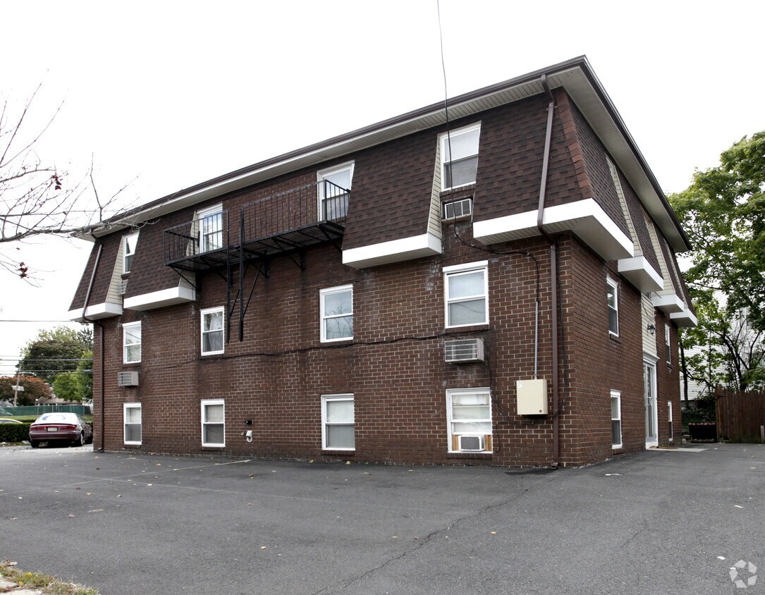 Foto del edificio - 1101 Livingston Ave