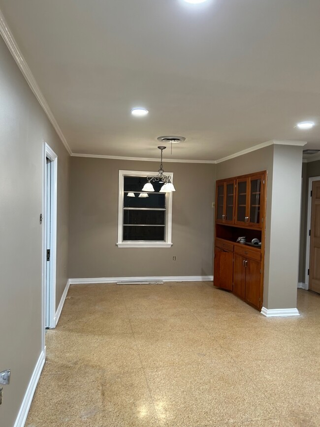 Building Photo - 1121 Brockenbraugh Ct
