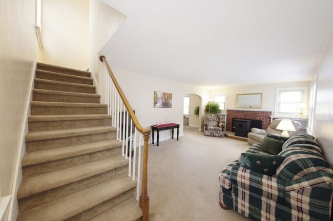 Foto del edificio - 723 S Allen St