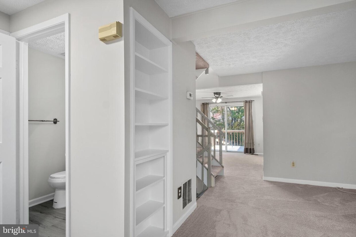 Foto principal - 3648 Woodhaven Ct
