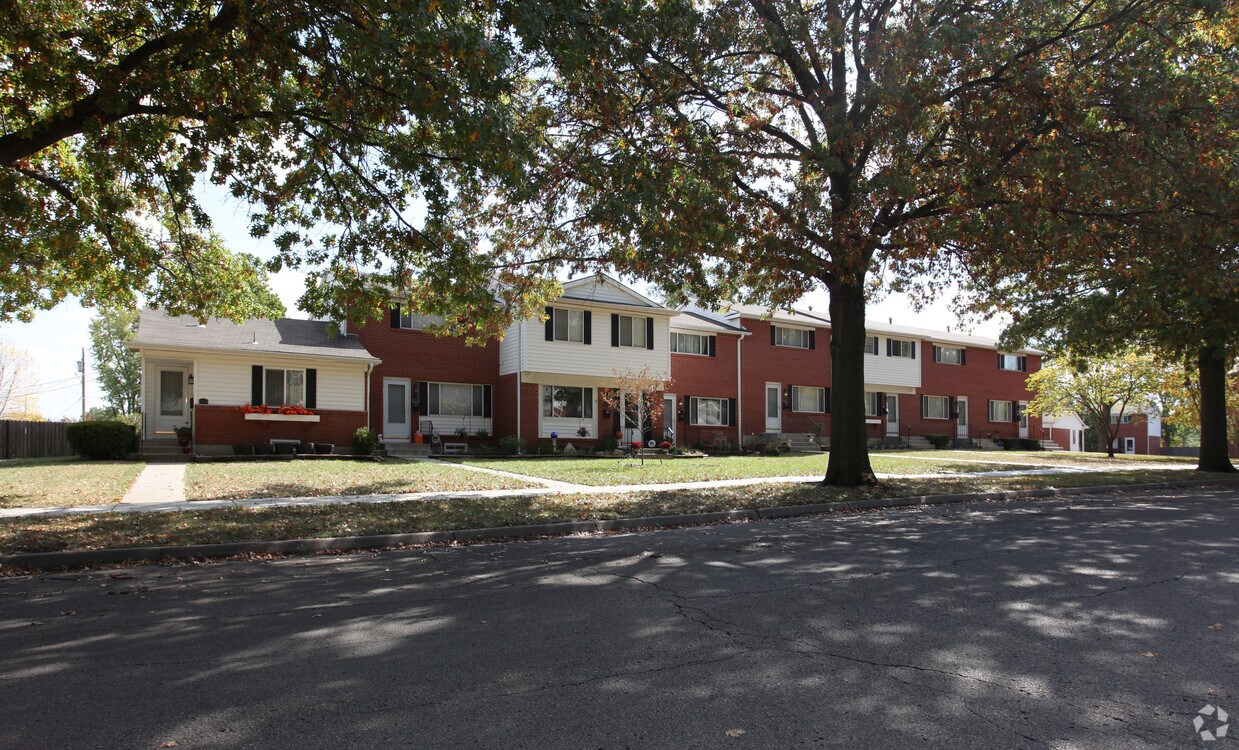 Foto del edificio - Colonial Park Townehouses