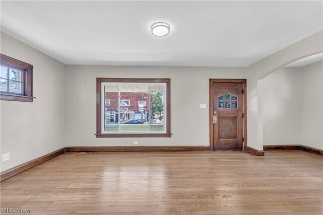 Foto del edificio - 4609 Turney Rd