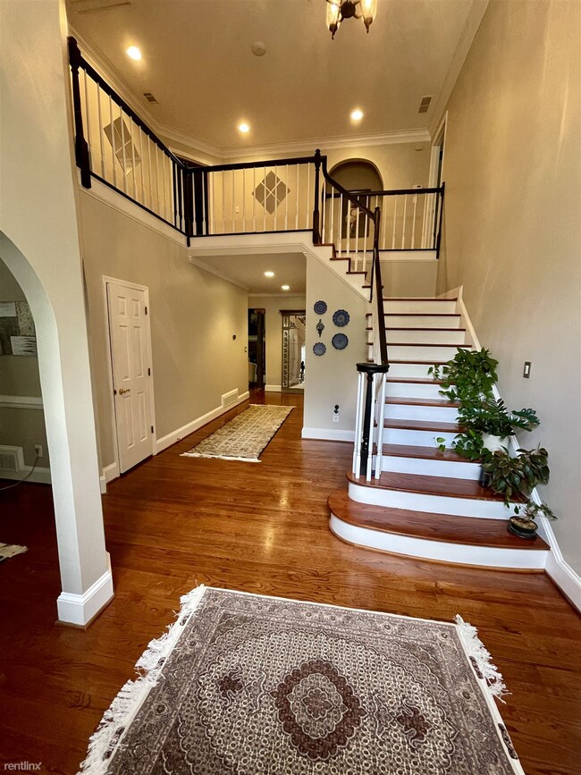 Building Photo - 6 br, 4.5 bath House - 3970 Schooner Ridge